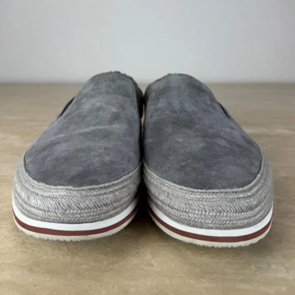 Prada Men's Grey Boat-shoes